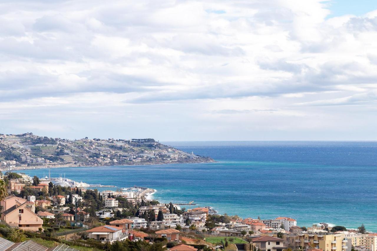 Villa La Matta Apartments And Luxury Suites San Remo Kültér fotó